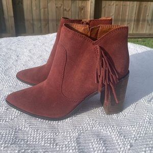Lucky Brand Maroon Fringed Suede Boots